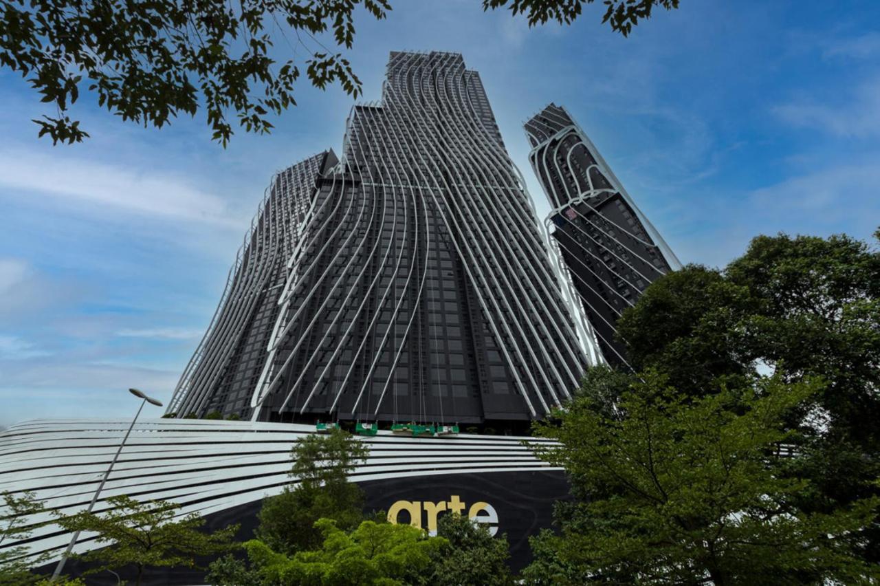 Aparthotel Arte Mont Kiara Kuala Lumpur Exterior foto Arte S KL
